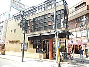 タリーズコーヒー国立店 410m