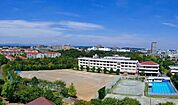 多摩市立落合中学校 1036m