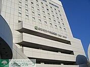 町田市立中央図書館 徒歩11分。 830m