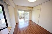 ★広々とした間取りで、家具の配置も色々と出来ますね★