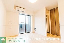 ヤングウッズ柏の葉II 102 1階1LDKのリビング/ダイニング