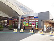 東武ストア 420m