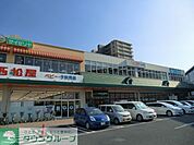 マルエツ三郷中央店 徒歩19分。スーパー 1520m