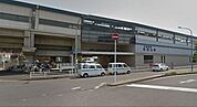 松飛台駅 319m