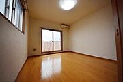 2面採光は角部屋のみです☆