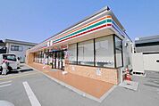 セブンイレブン川越仲町店 739m