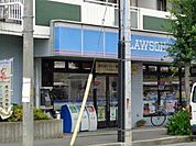 ローソン鶴ケ島富士見店 592m