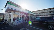 ファミリーマートふじみ野駒林店 1399m