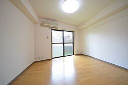 ルネッサンス国立2001 103 1階1Kのリビング/ダイニング