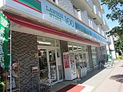 ローソンストア100国立北店 徒歩2分。コンビニ 130m