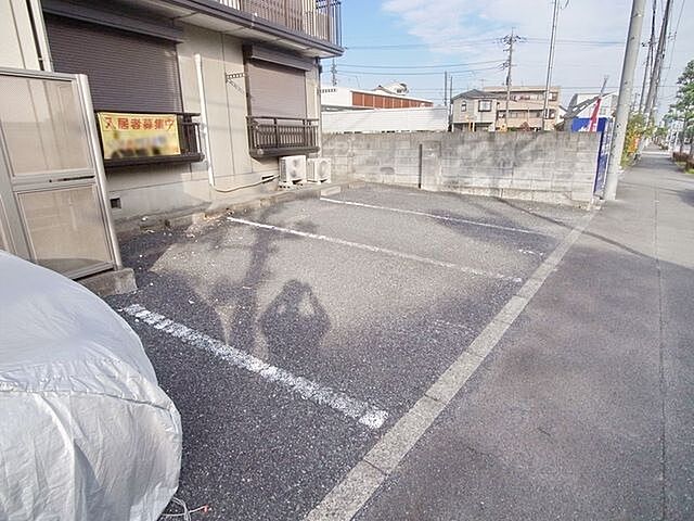 10 / 11
