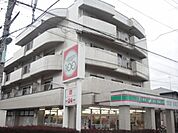 100円ローソン 680m