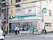ファミリーマート 400m