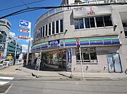 スリーエフ東村山本町店 789m