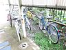 その他：★駐輪場は階段下にあります★