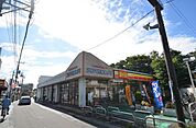 デイリーヤマザキ東武七里駅前店 1521m