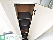 シューズボックス