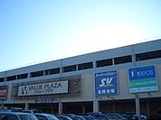 スーパーバリュー上尾愛宕店 659m