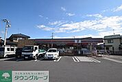 セブンイレブン上尾柏座4丁目店 徒歩9分。コンビニ 700m