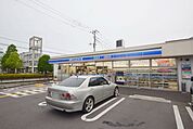 ローソンさいたま堀崎店 663m