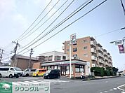 セブン-イレブン 東大宮4丁目店 徒歩5分。 400m