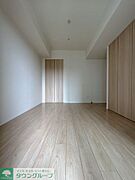 洋室約6.3帖（クリーニング前）
