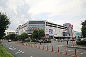イオンモール与野店 646m