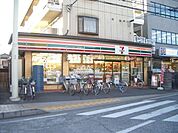 セブンイレブン大宮宮原西口店 425m
