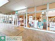 ニトリEXPREESSララガーデン春日部店 徒歩21分。 1610m
