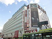 大宮タカシマヤ 596m