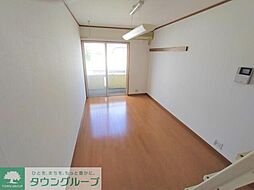 京王線 布田駅 徒歩12分の賃貸アパート 1階ワンルームのリビング/ダイニング