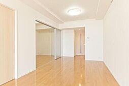 ユニゾンタワー 30階2LDKのリビング/ダイニング