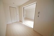 ★4帖のお部屋★寝室にいかがでしょうか★