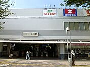 仙川駅 140m