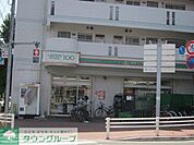ローソンストア100府中宮西店 458m