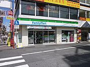 ファミリーマート 100m