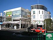 西小山駅ビル 徒歩5分。ショッピングセンター 370m