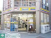 ミニストップ南青山6丁目店 徒歩3分。 210m