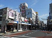 駅前商店街 320m