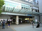 成城学園前駅 2000m