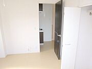 ★洋室から独立したキッチンで使いやすいです★