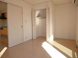 フレヴェール A201 2階1DKのリビング/ダイニング