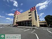 ルームズ大正堂 本店 徒歩10分。 730m