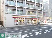セブンイレブン町田市立博物館前店 徒歩12分。コンビニ 940m
