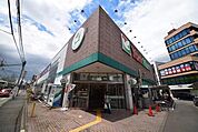 ヨークマート大和中央店 667m