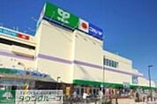 サミットストア向台町店 徒歩9分。スーパー 700m
