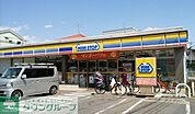 ミニストップ練馬上石神井3丁目店 徒歩15分。 1170m