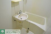 お部屋探しは株式会社　タウンハウジング　までお気軽にお問合せ下さい。クレジットカード決済・首都圏を中心直営143店舗　仲介件数全国2位の豊富な実績！諸費用・審査等・何でもご相談下さい。