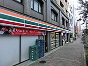 セブンイレブン 178m