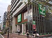 コルモピア東中野店 687m